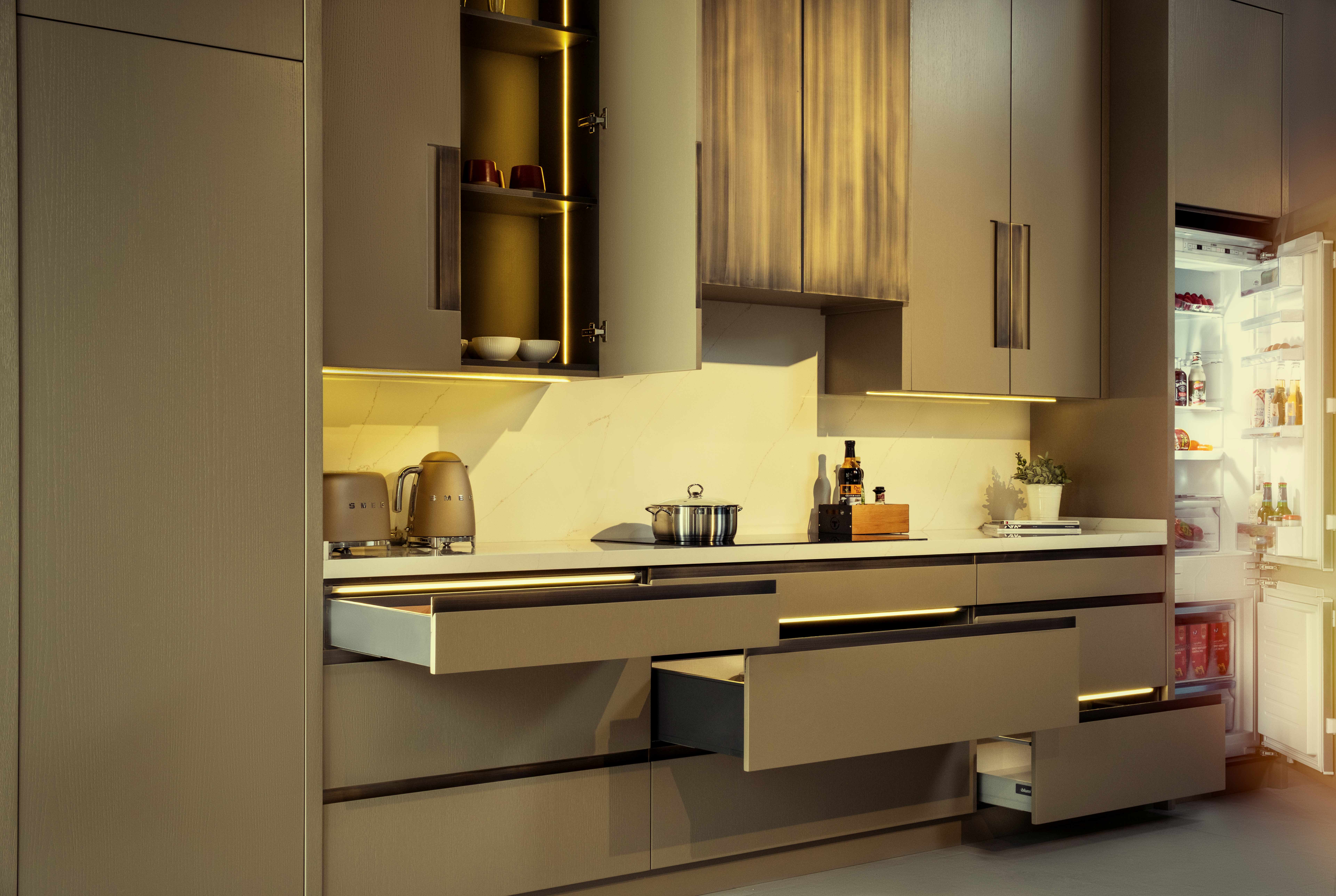 پشت صحنهی یک پروژه واقعی زاوین